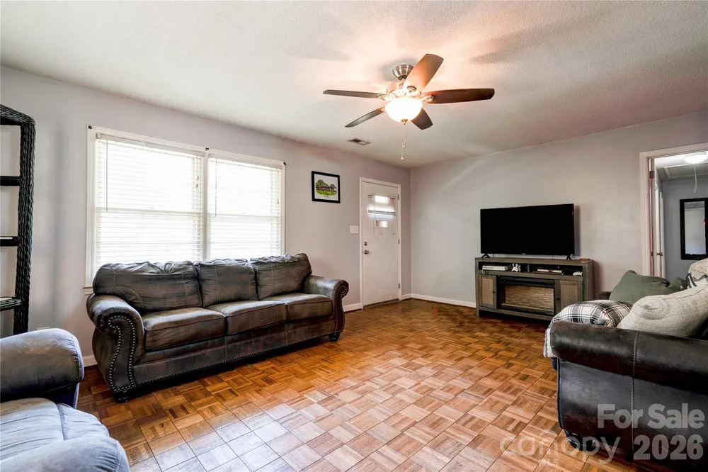404 Pineview Drive Kings Mountain, NC 28086