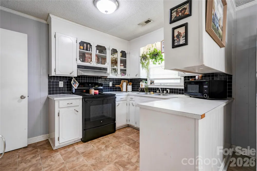 404 Pineview Drive Kings Mountain, NC 28086