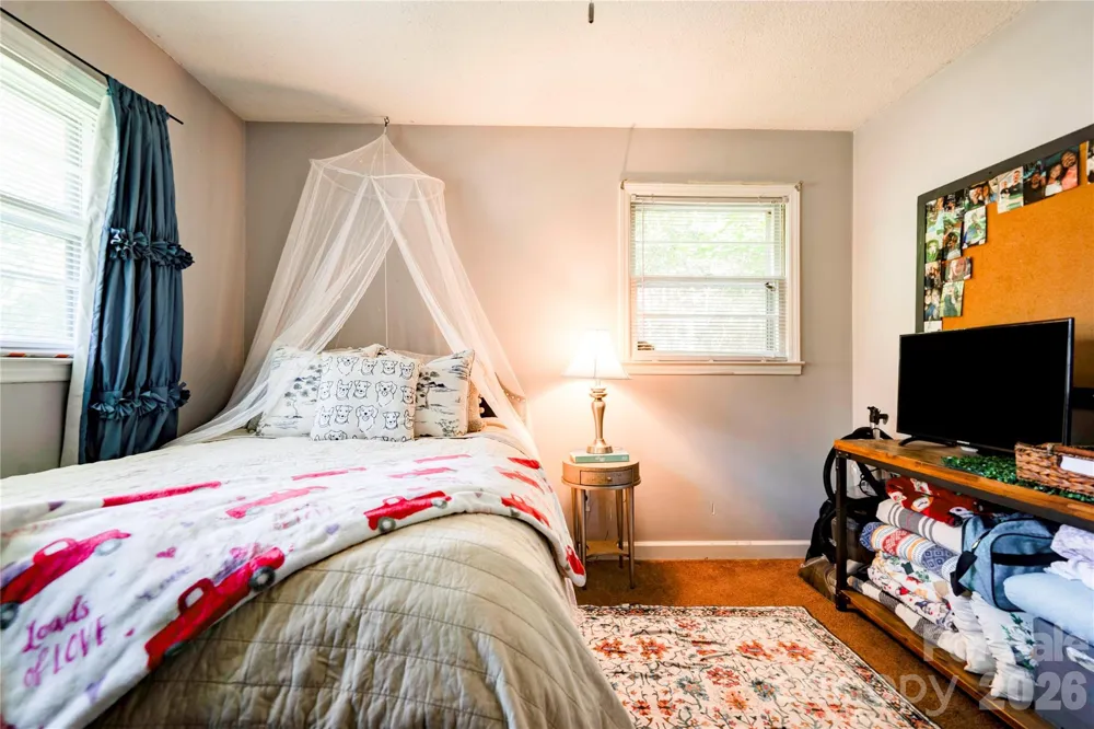 404 Pineview Drive Kings Mountain, NC 28086
