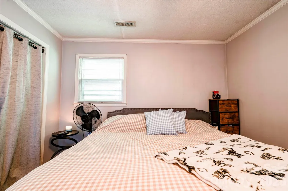 404 Pineview Drive Kings Mountain, NC 28086