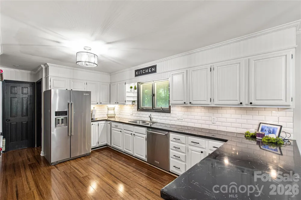 5 Oak Leaf Road Clover, SC 29710