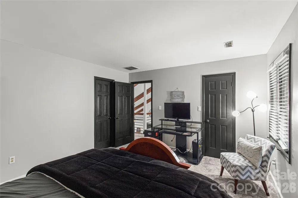 5 Oak Leaf Road Clover, SC 29710