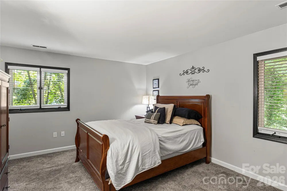 5 Oak Leaf Road Clover, SC 29710