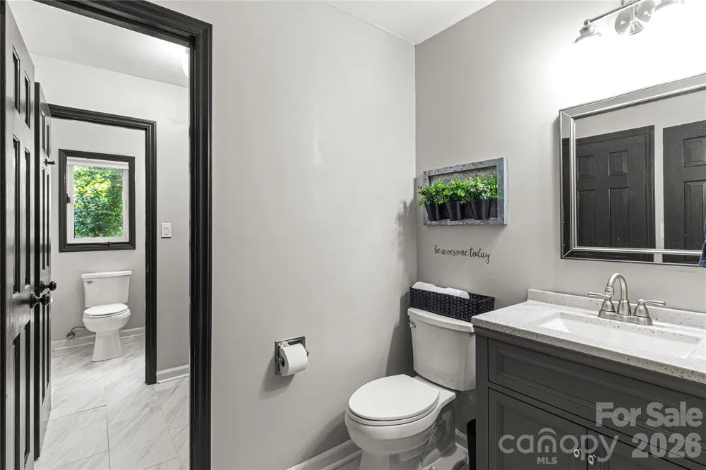 5 Oak Leaf Road Clover, SC 29710