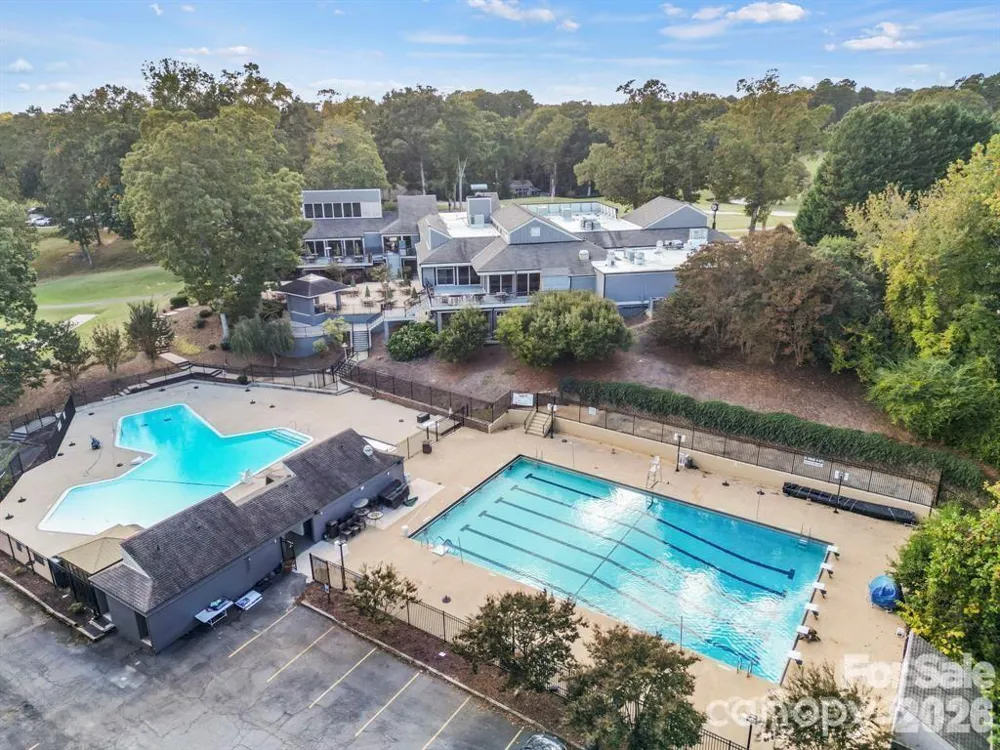5 Oak Leaf Road Clover, SC 29710