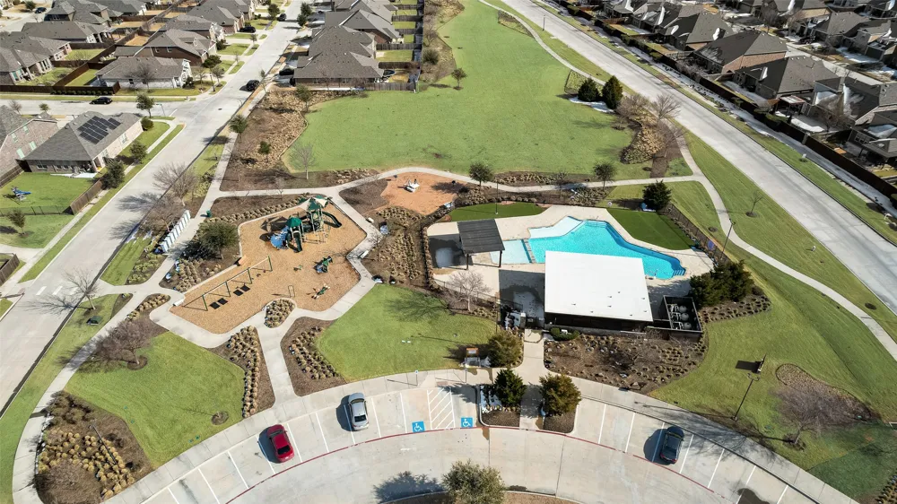 1805 Gold Mine Trail Aubrey, TX 76227