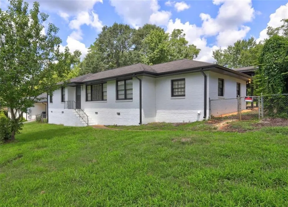 970 Oglethorpe Avenue Athens, GA 30606