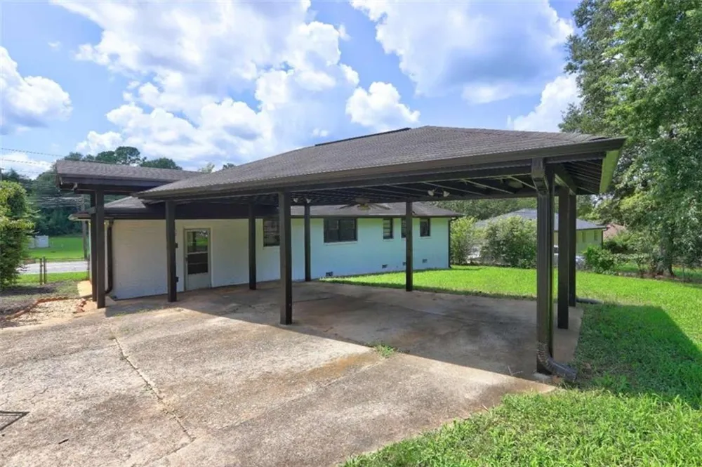 970 Oglethorpe Avenue Athens, GA 30606