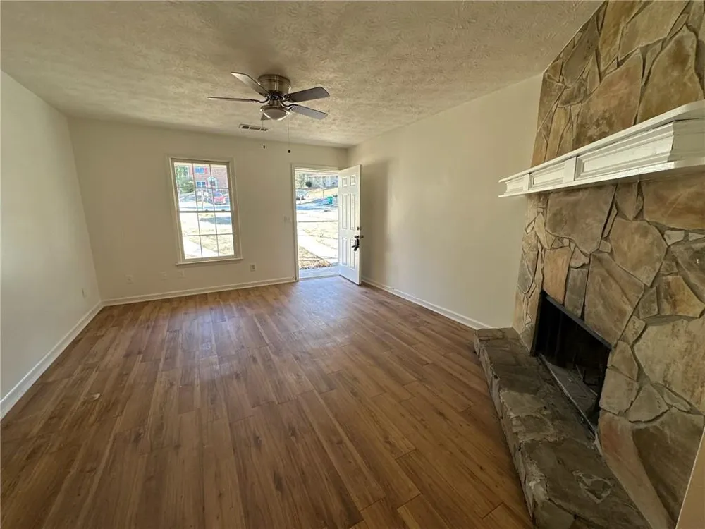 5172 Ridge Forest Drive #5172 Stone Mountain, GA 30083