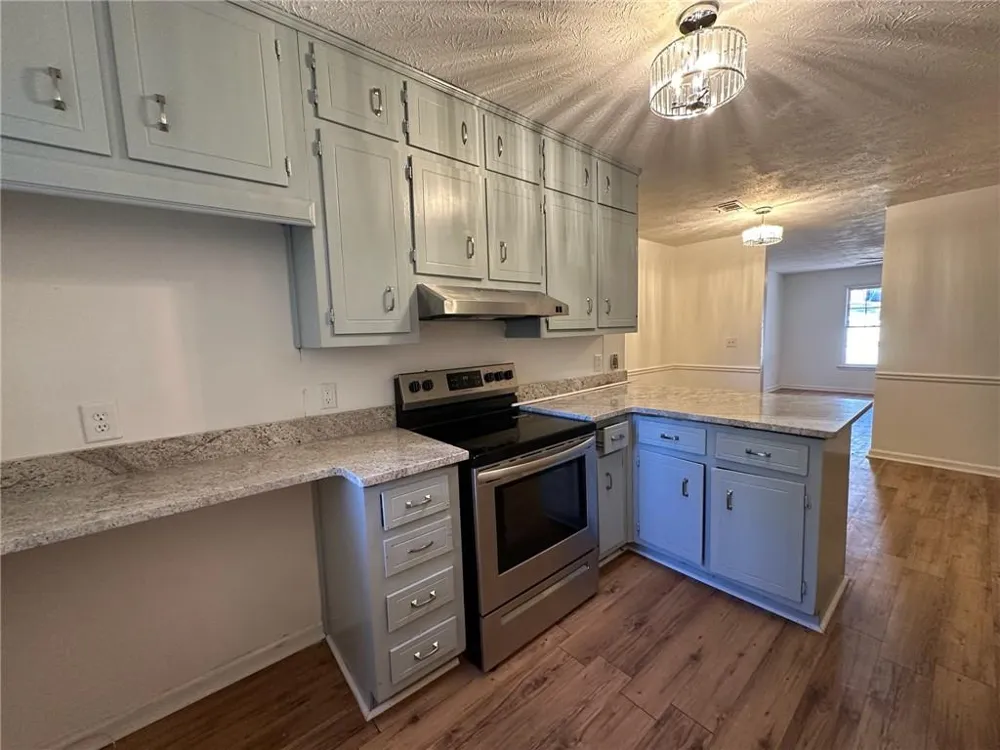 5172 Ridge Forest Drive #5172 Stone Mountain, GA 30083