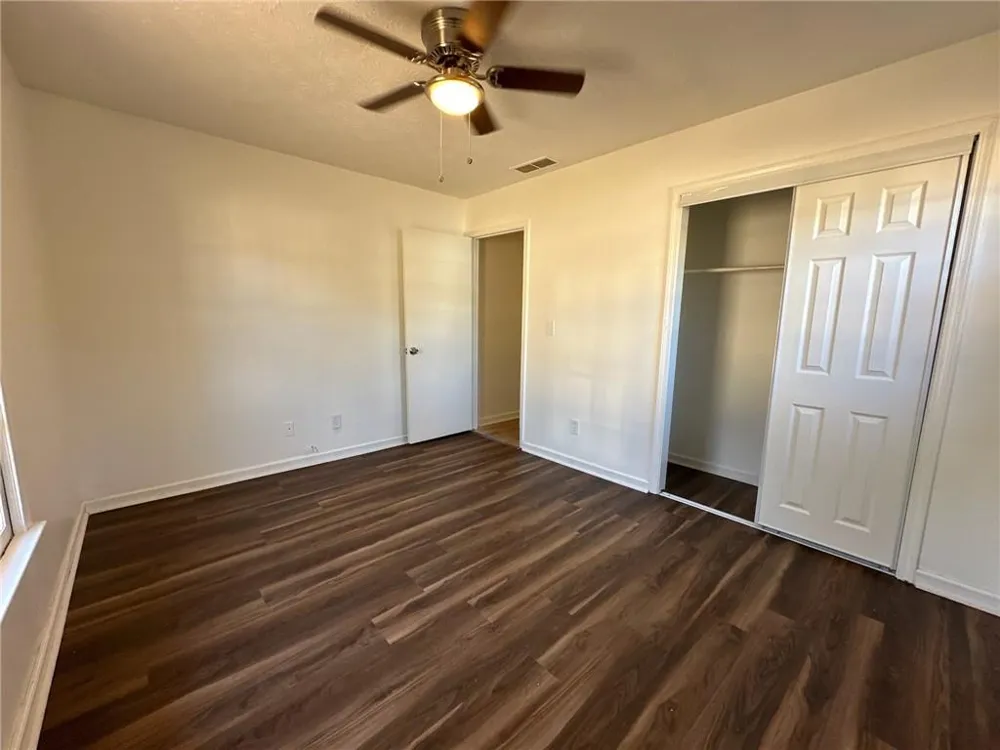 5172 Ridge Forest Drive #5172 Stone Mountain, GA 30083
