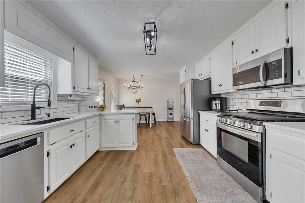 351 Laiken Drive Jasper, GA 30143
