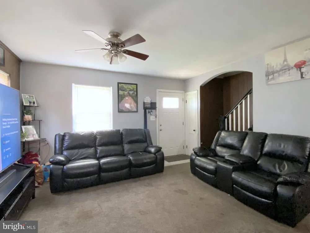 1126 DUNDALK Baltimore, MD 21224
