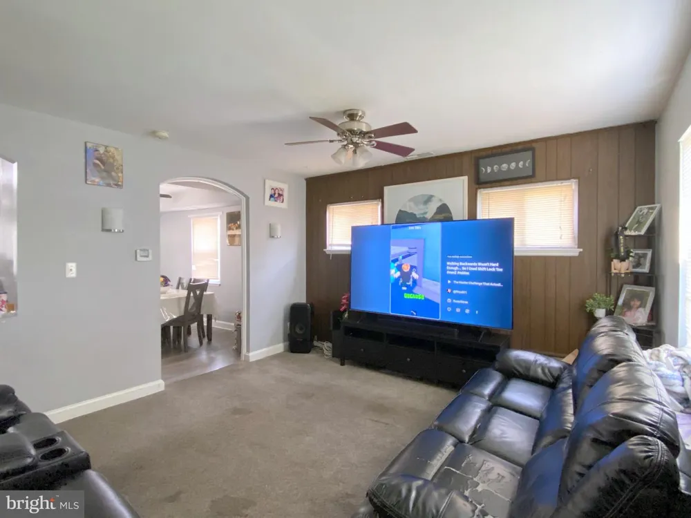 1126 DUNDALK Baltimore, MD 21224