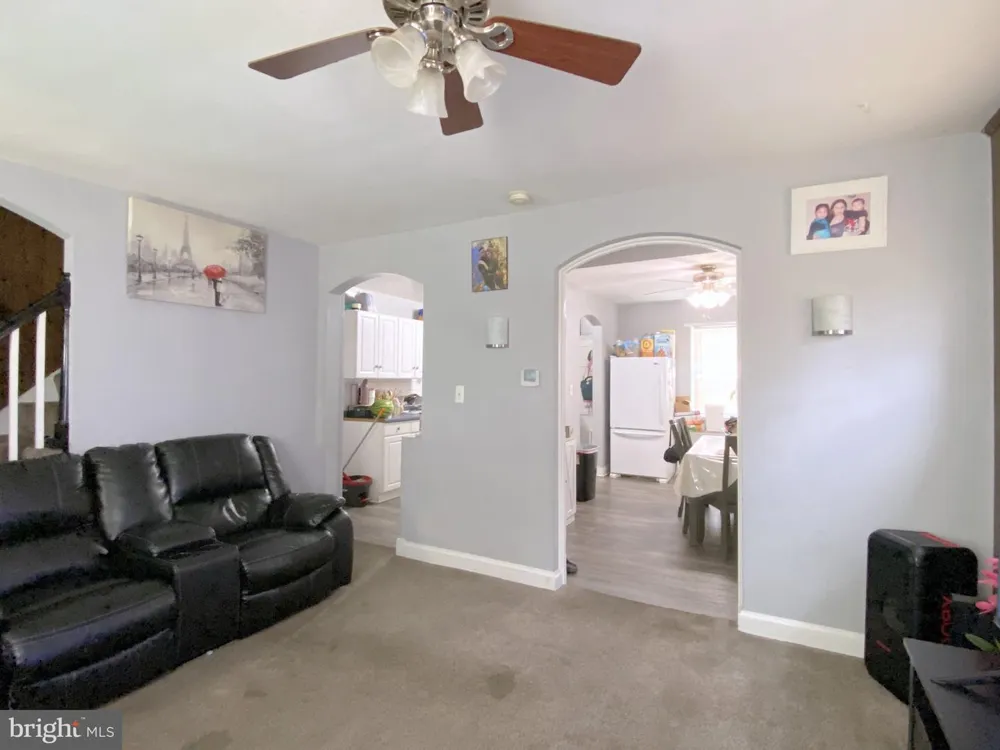 1126 DUNDALK Baltimore, MD 21224