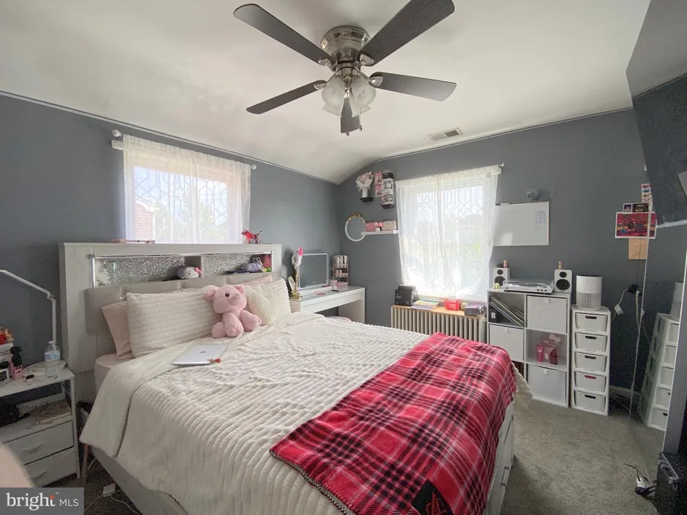 1126 DUNDALK Baltimore, MD 21224