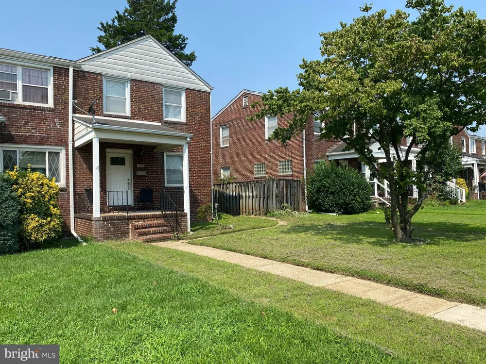 1126 DUNDALK Baltimore, MD 21224