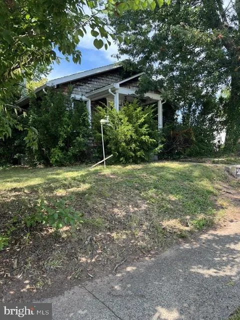 315 PRICE STREET