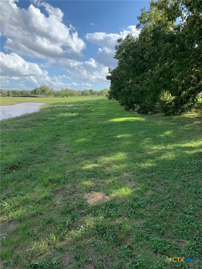 263 Krams Creek Road Seguin, TX 78155