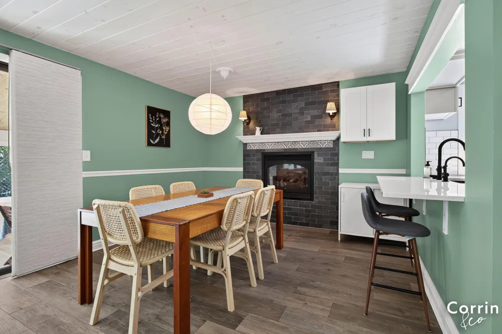 160 S Parklane Drive NE Grand Rapids, MI 49505