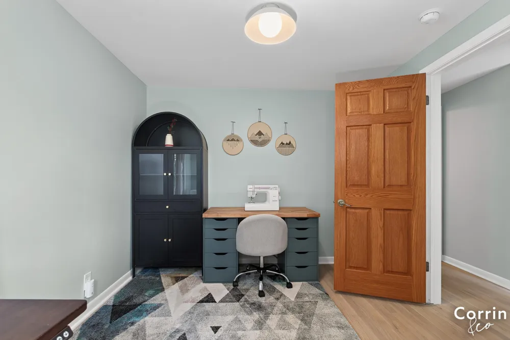 160 S Parklane Drive NE Grand Rapids, MI 49505