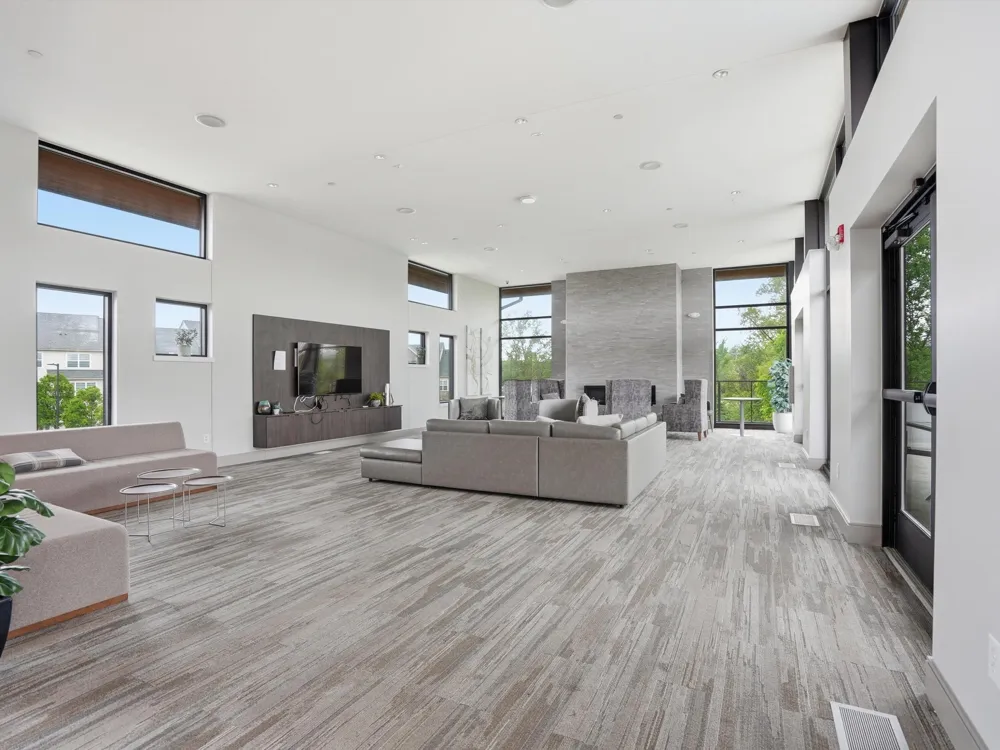 2768 Ashcombe Drive Ann Arbor, MI 48105
