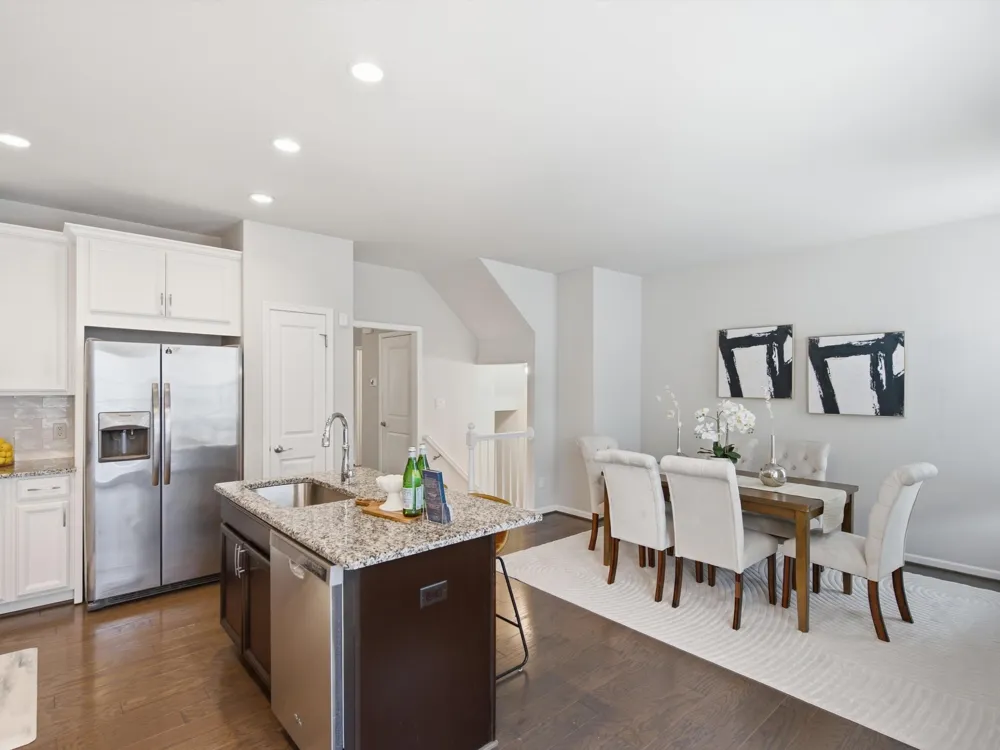 2768 Ashcombe Drive Ann Arbor, MI 48105