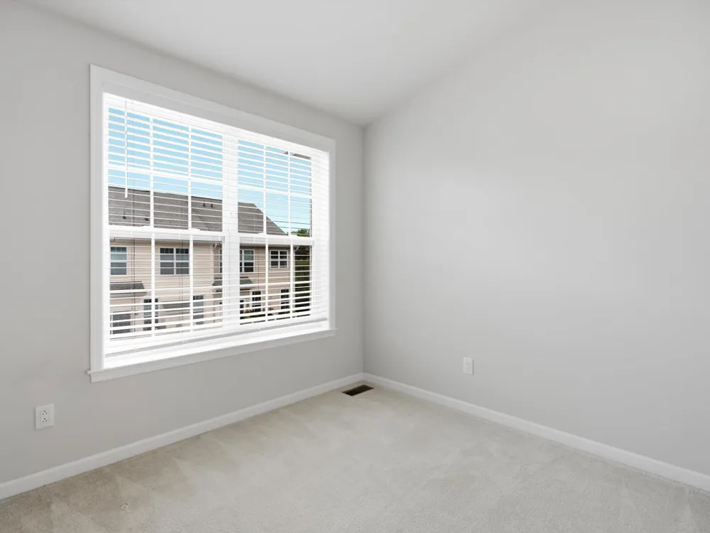 2768 Ashcombe Drive Ann Arbor, MI 48105