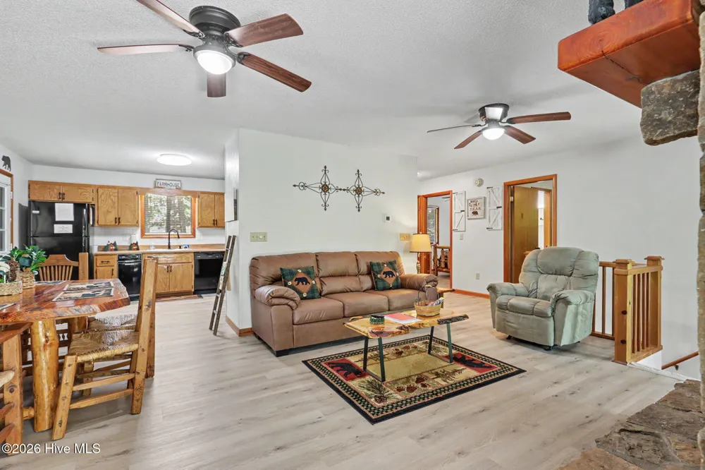 1105 Old Evans Road Murphy, NC 28906