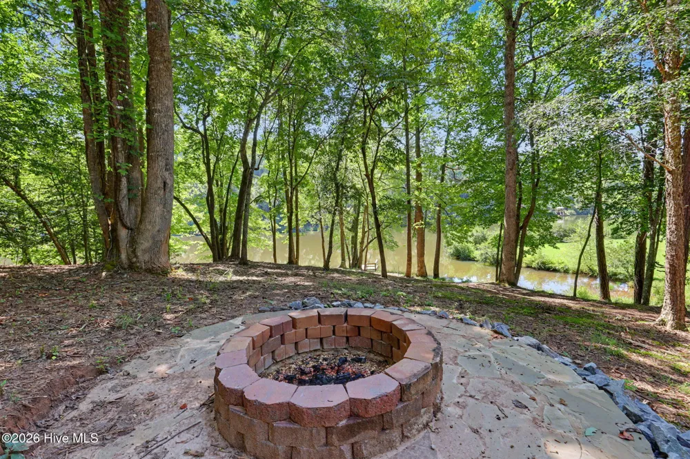1105 Old Evans Road Murphy, NC 28906