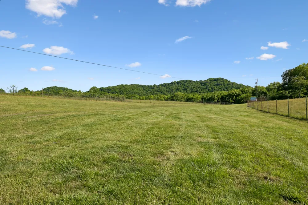 97 Seabo Valley Ln Hickman, TN 38567