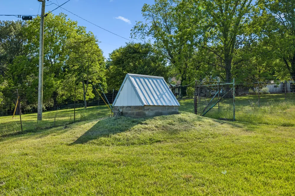 97 Seabo Valley Ln Hickman, TN 38567
