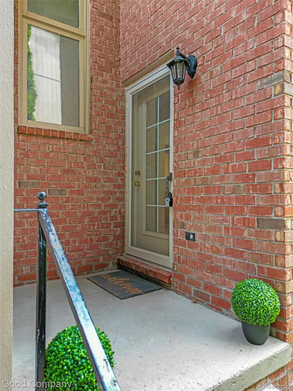 55441 Boardwalk Drive Shelby Charter Township, MI 48316