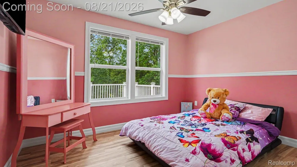 317 Elio Highland Charter Township, MI 48357
