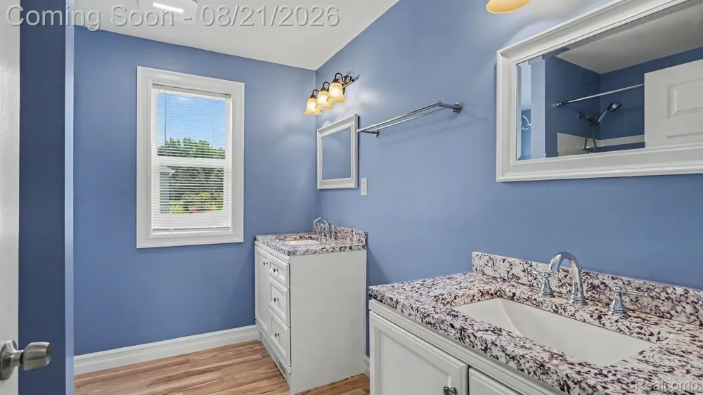 317 Elio Highland Charter Township, MI 48357