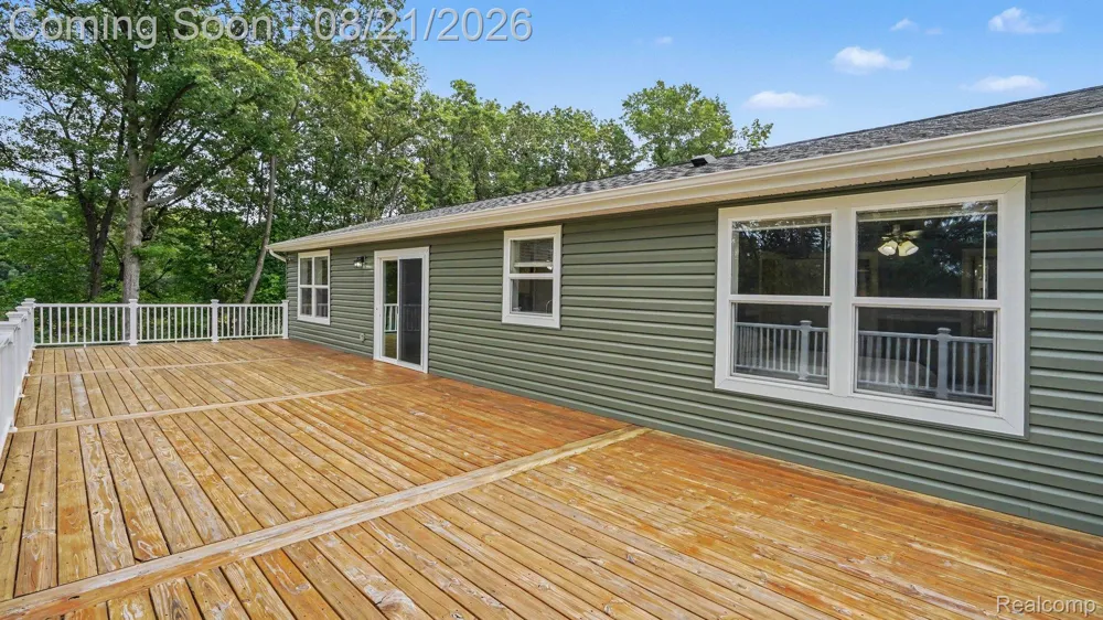 317 Elio Highland Charter Township, MI 48357