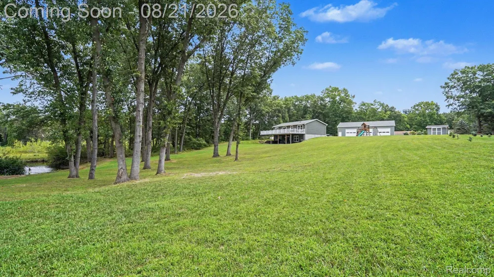 317 Elio Highland Charter Township, MI 48357