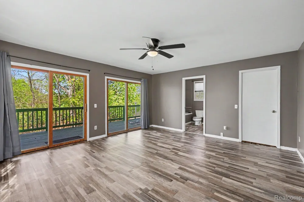 4725 Hickory Drive Highland Charter Township, MI 48356