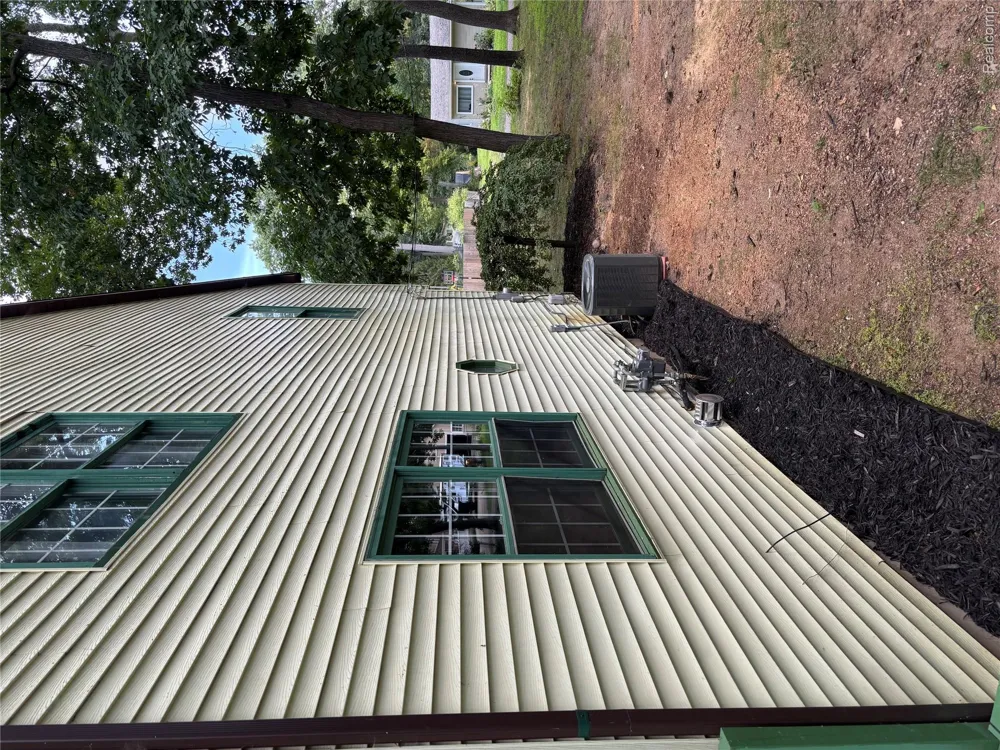 4725 Hickory Drive Highland Charter Township, MI 48356