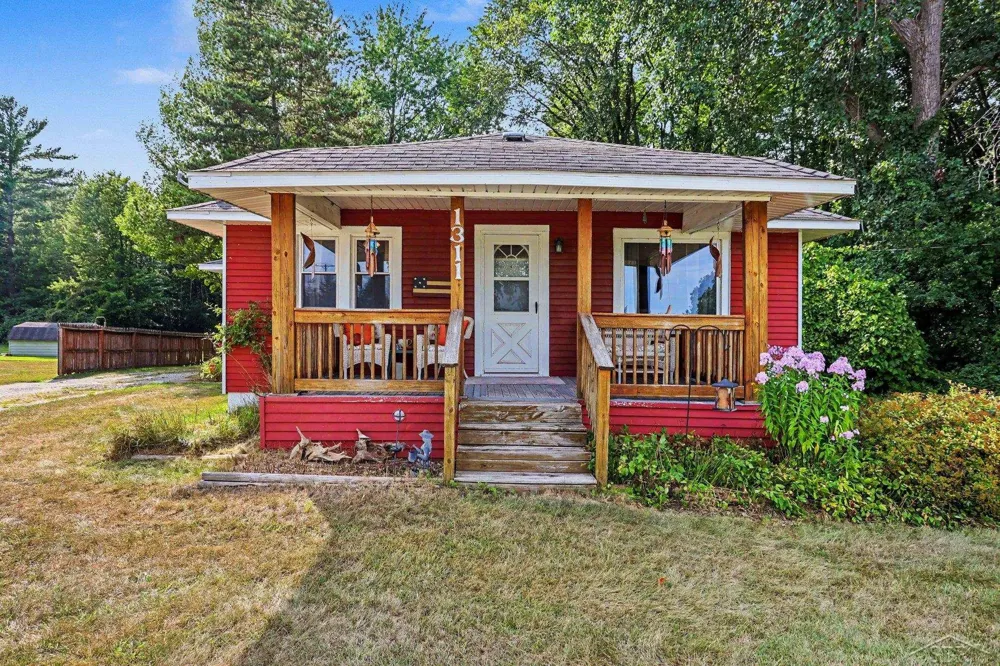 1311 Huron Road Fraser Township, MI 48634
