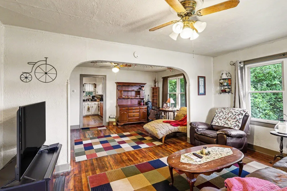 1311 Huron Road Fraser Township, MI 48634