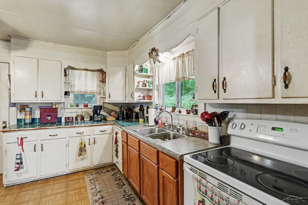 1311 Huron Road Fraser Township, MI 48634