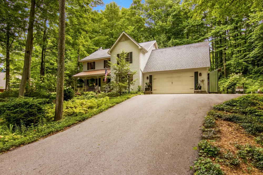 8335 Forest Drive Elmwood Charter Township, MI 49686