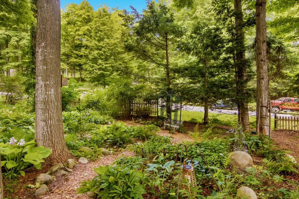 8335 Forest Drive Elmwood Charter Township, MI 49686