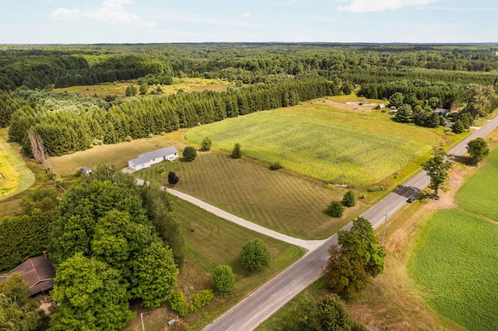 8484 Zue Road Grant Township, MI 49620