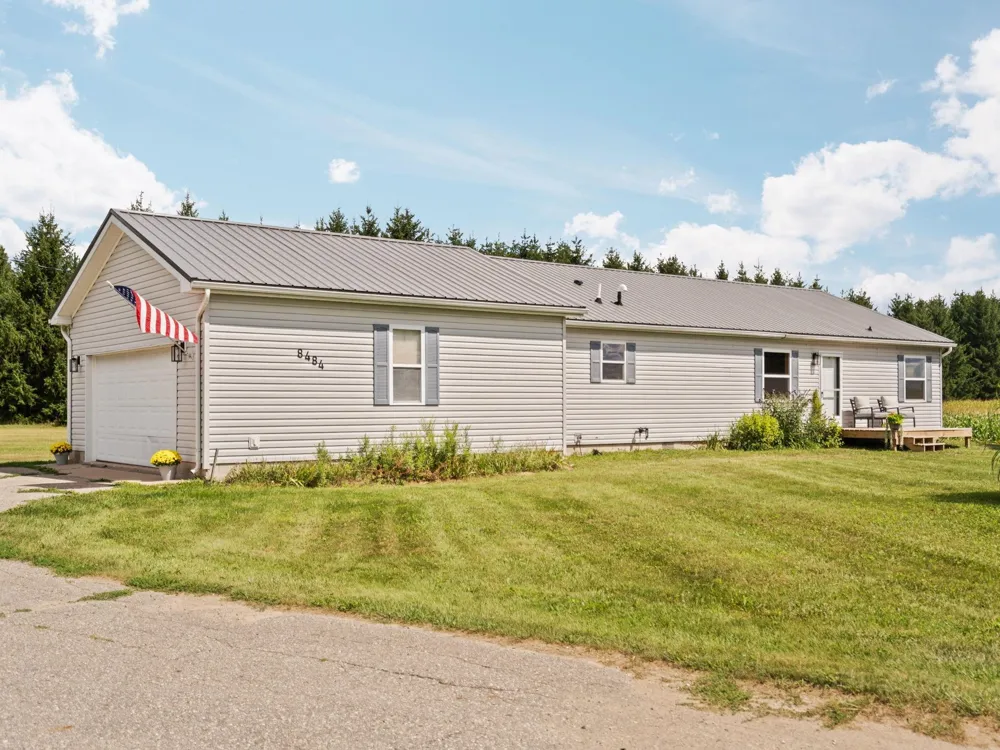 8484 Zue Road Grant Township, MI 49620
