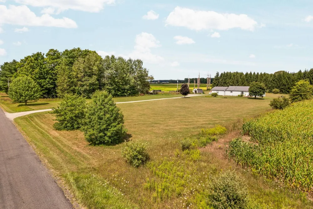 8484 Zue Road Grant Township, MI 49620