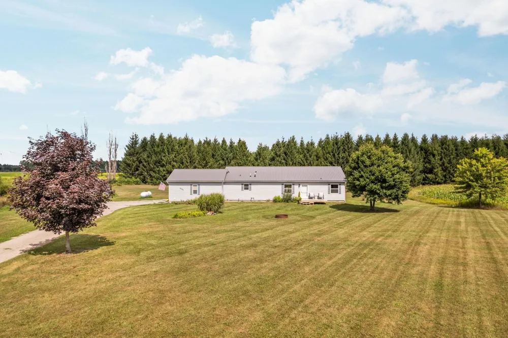 8484 Zue Road Grant Township, MI 49620