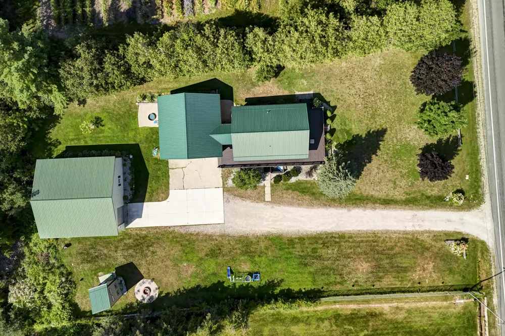 8224 S Schomberg Road Solon Township, MI 49616