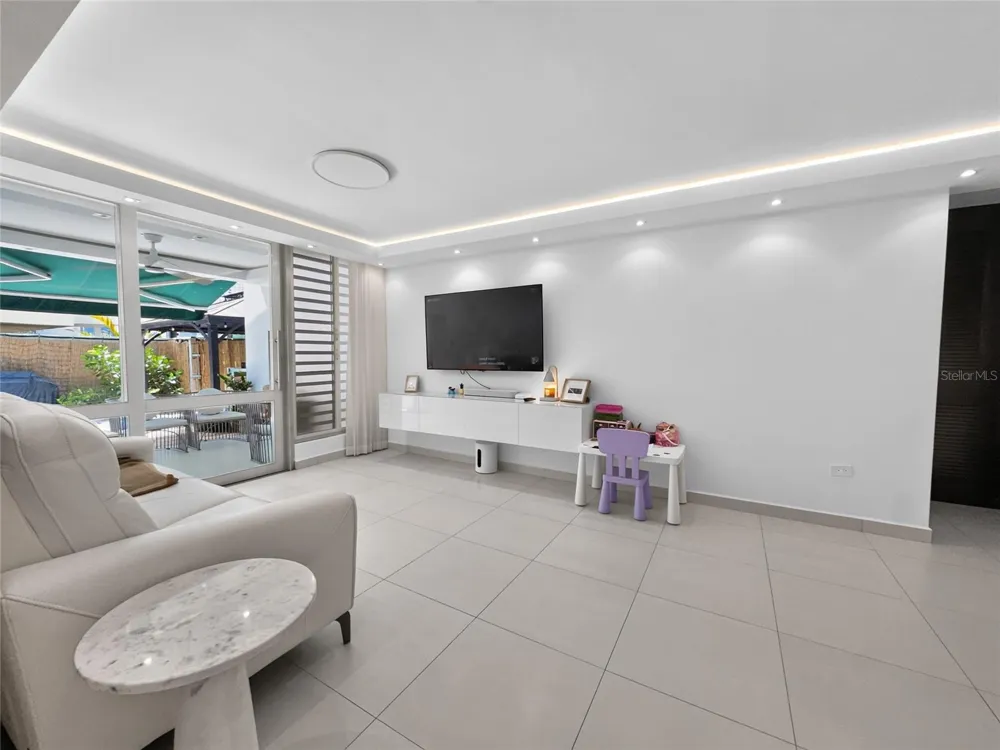 5-J CONDOMINIO GRANADA PARK Guaynabo, PR 00969